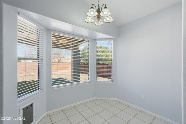 1568 W Camino Acierto, Sahuarita, AZ 85629