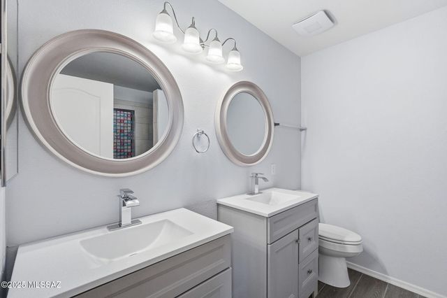 1568 W Camino Acierto, Sahuarita, AZ 85629