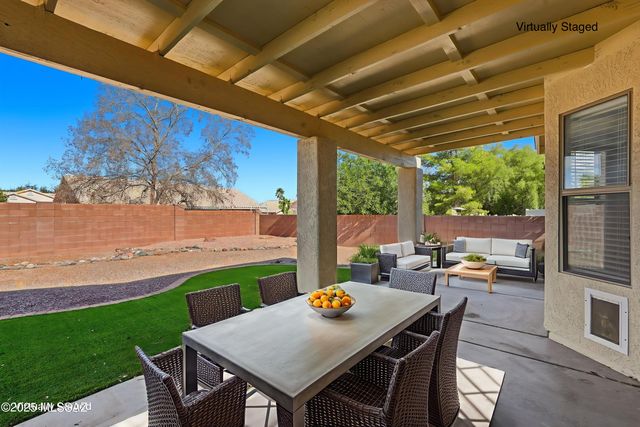 1568 W Camino Acierto, Sahuarita, AZ 85629