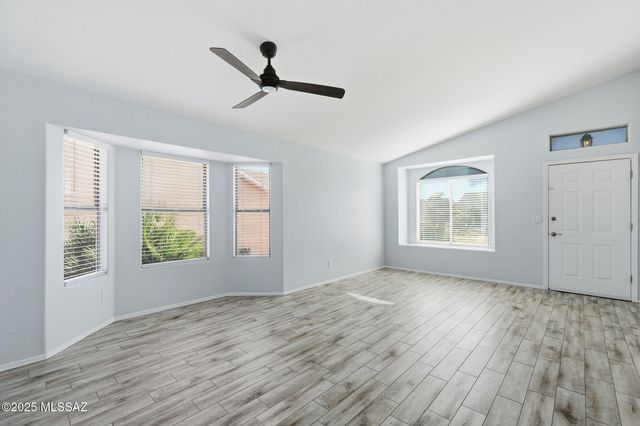 1568 W Camino Acierto, Sahuarita, AZ 85629