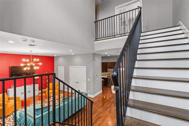 2105 Hadley Street, Houston, TX 77003