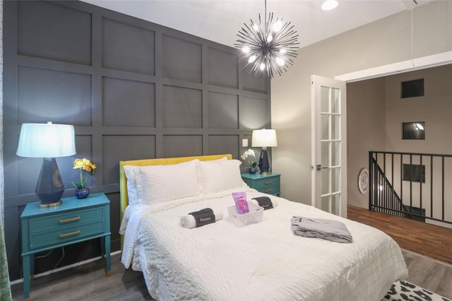 2105 Hadley Street, Houston, TX 77003