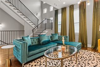 2105 Hadley Street, Houston, TX 77003