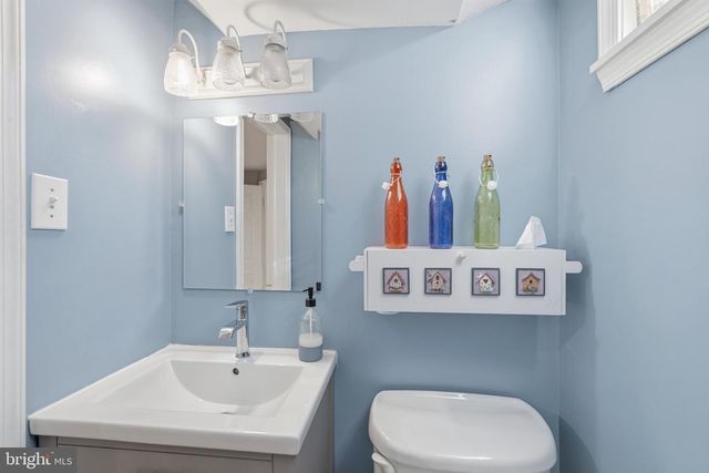 536 WARTMAN ST, Philadelphia, PA 19128