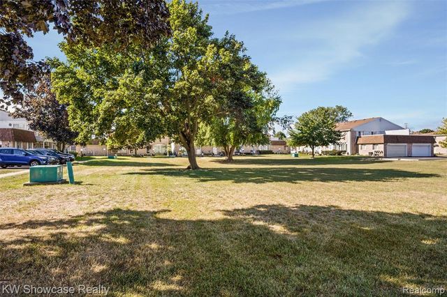 37531 N Colonial Drive, Westland, MI 48185