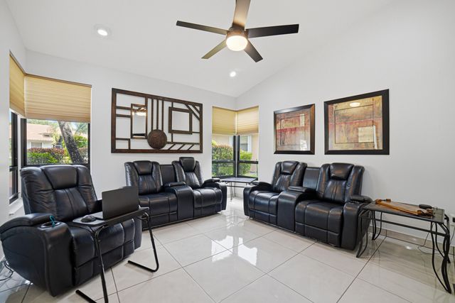 7614 NW 87th Avenue, Tamarac, FL 33321