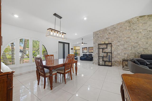 7614 NW 87th Avenue, Tamarac, FL 33321