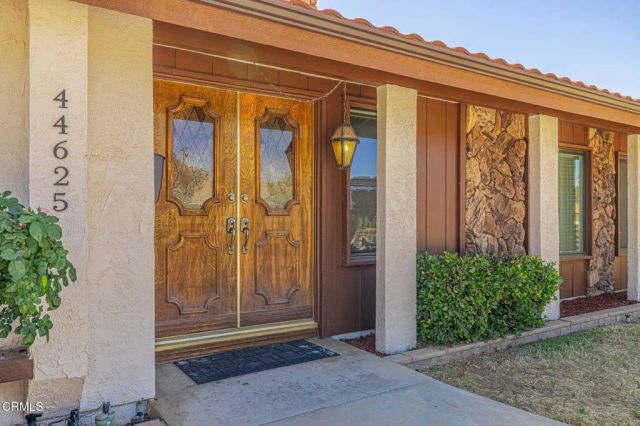 44625 Loneoak Avenue, Lancaster, CA 93534