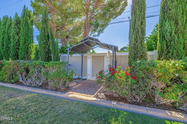 44625 Loneoak Avenue, Lancaster, CA 93534