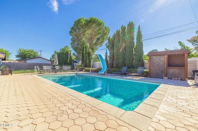 44625 Loneoak Avenue, Lancaster, CA 93534