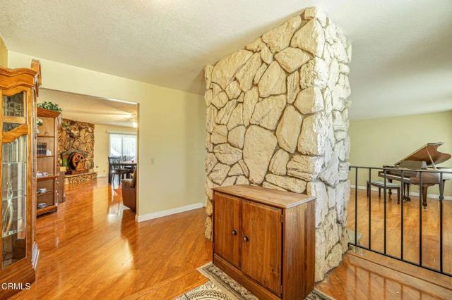 44625 Loneoak Avenue, Lancaster, CA 93534