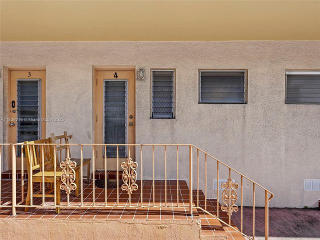 1060 Pennsylvania Ave 4, Miami Beach, FL 33139