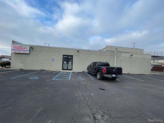 5871 Telegraph Road, Taylor, MI 48180