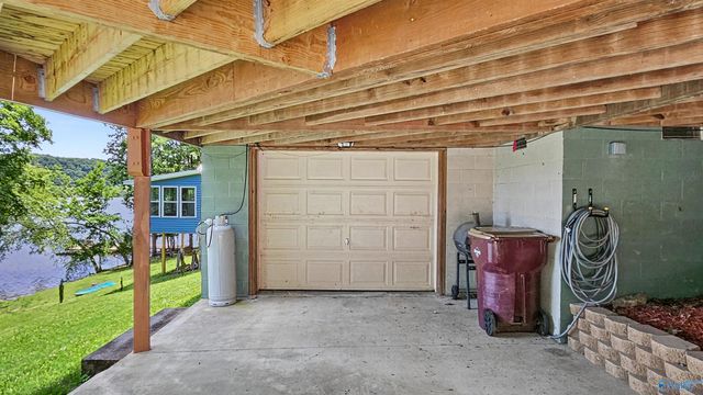 21568 Sugar Creek Estates Road NW, Athens, AL 35614