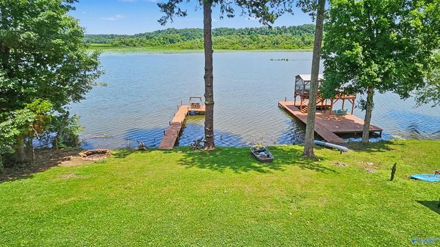 21568 Sugar Creek Estates Road NW, Athens, AL 35614