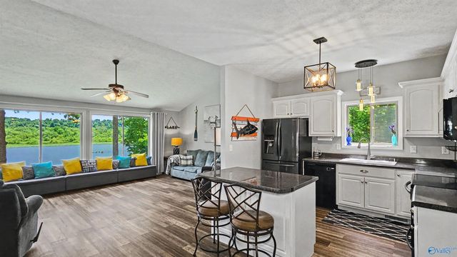 21568 Sugar Creek Estates Road NW, Athens, AL 35614