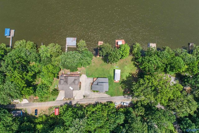 21568 Sugar Creek Estates Road NW, Athens, AL 35614