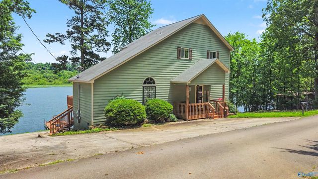 21568 Sugar Creek Estates Road NW, Athens, AL 35614