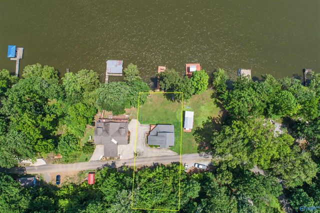 21568 Sugar Creek Estates Road NW, Athens, AL 35614
