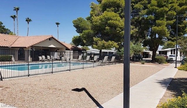 5533 Tres Piedras Road, Las Vegas, NV 89122