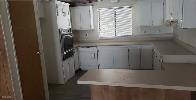 5533 Tres Piedras Road, Las Vegas, NV 89122