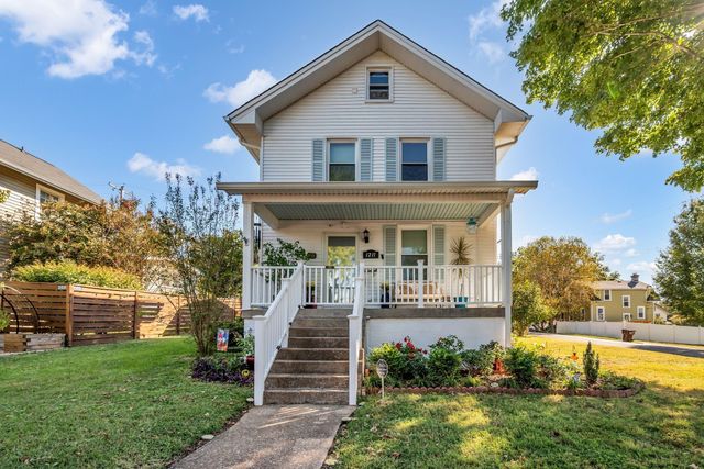 1211 Clarke St, Old Hickory, TN 37138