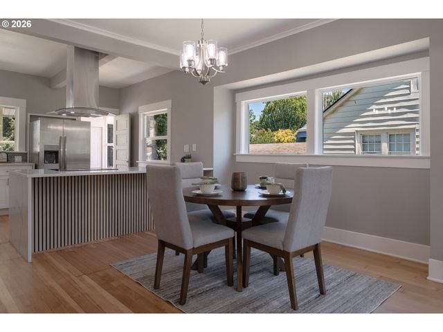 2027 N WEBSTER St, Portland, OR 97217