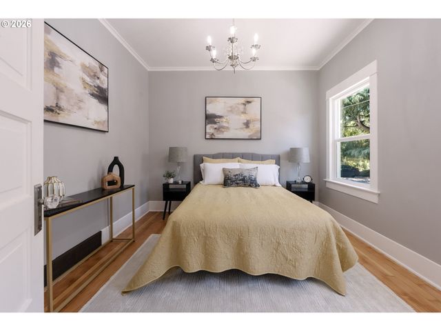 2027 N WEBSTER St, Portland, OR 97217
