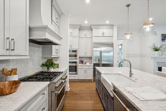 80 Clifton Dr, Okatie, SC 29909