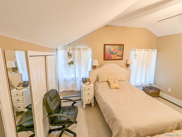38 Montauk Road, Sound Beach, NY 11789