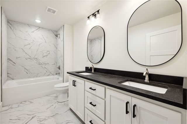 4 Leven Lane, Bella Vista, AR 72714