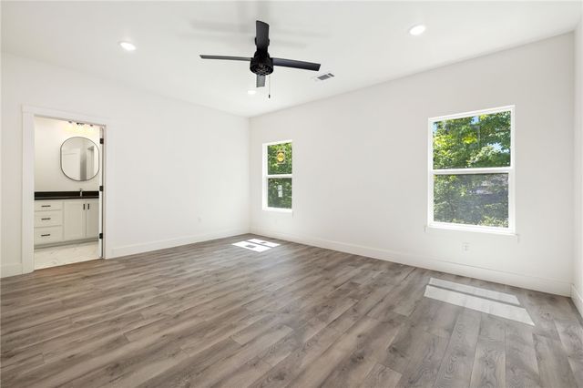 4 Leven Lane, Bella Vista, AR 72714