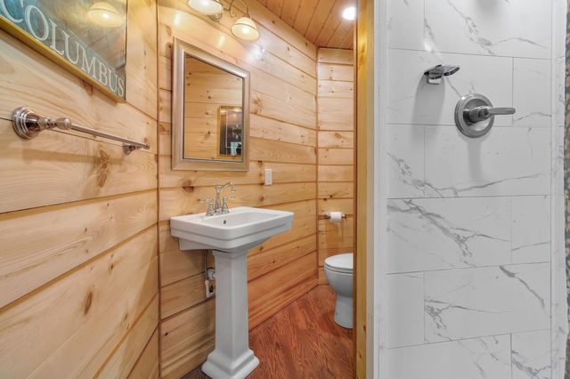 1202 Tickanetley Road, Ellijay, GA 30536