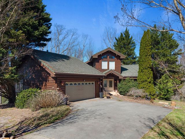 1202 Tickanetley Road, Ellijay, GA 30536