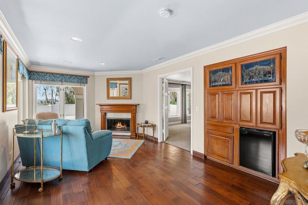 Image 29 of property listing at 5860 Calle Camposeco, Rancho Santa Fe, CA 92067