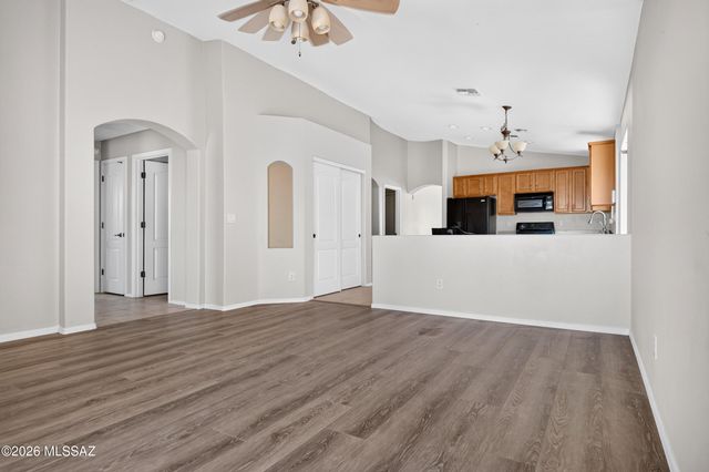13253 E Mesquite Flat Spring Drive, Vail, AZ 85641