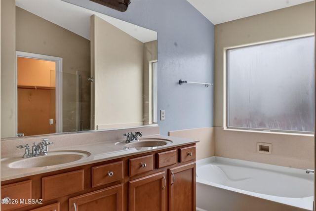 13253 E Mesquite Flat Spring Drive, Vail, AZ 85641