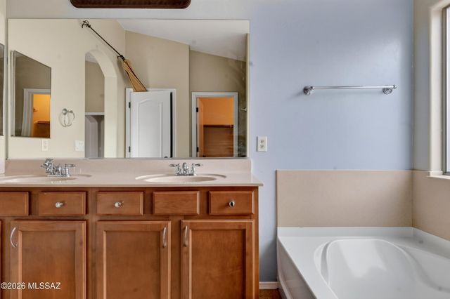 13253 E Mesquite Flat Spring Drive, Vail, AZ 85641