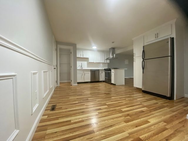 210 Sixth C, Leominster, MA 01453