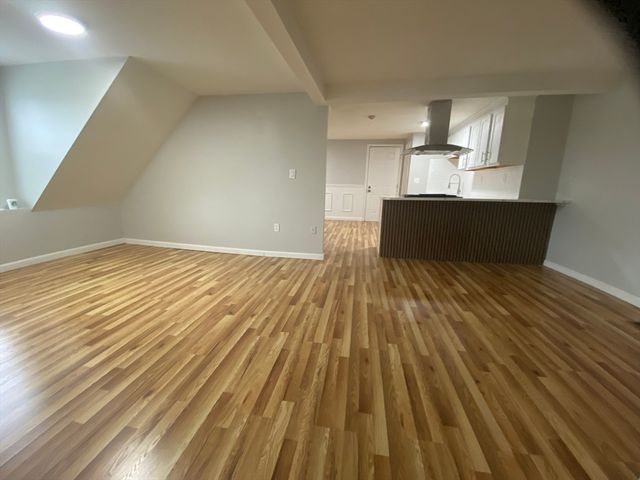 210 Sixth C, Leominster, MA 01453