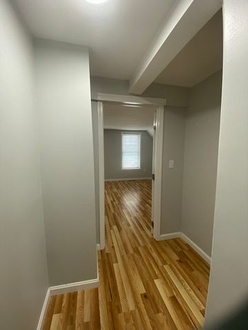 210 Sixth C, Leominster, MA 01453