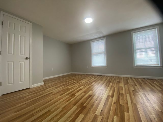 210 Sixth C, Leominster, MA 01453