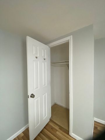 210 Sixth C, Leominster, MA 01453