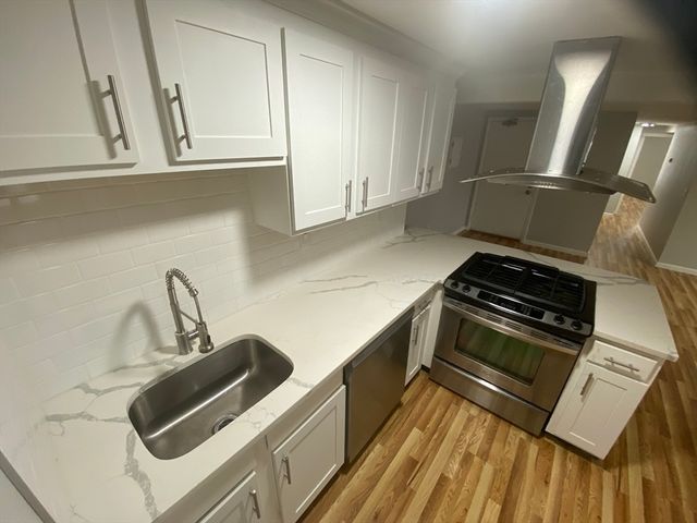 210 Sixth C, Leominster, MA 01453