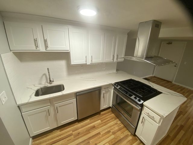 210 Sixth C, Leominster, MA 01453