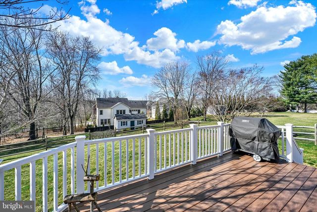 2211 OLD BOSLEY RD, Lutherville Timonium, MD 21093