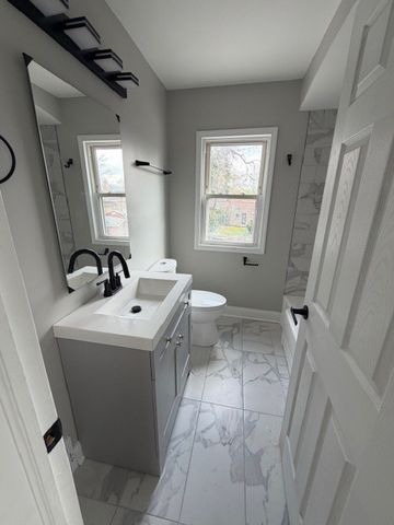 14209 S Tracy Avenue, Riverdale, IL 60827