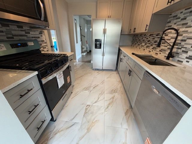 14209 S Tracy Avenue, Riverdale, IL 60827