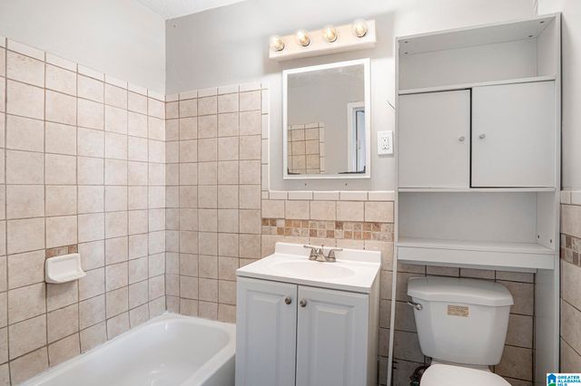 3100 AVENUE J, Birmingham, AL 35218