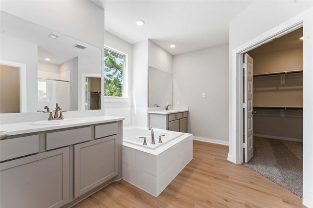 701 Barton Place Drive, Tarkington, TX 77327